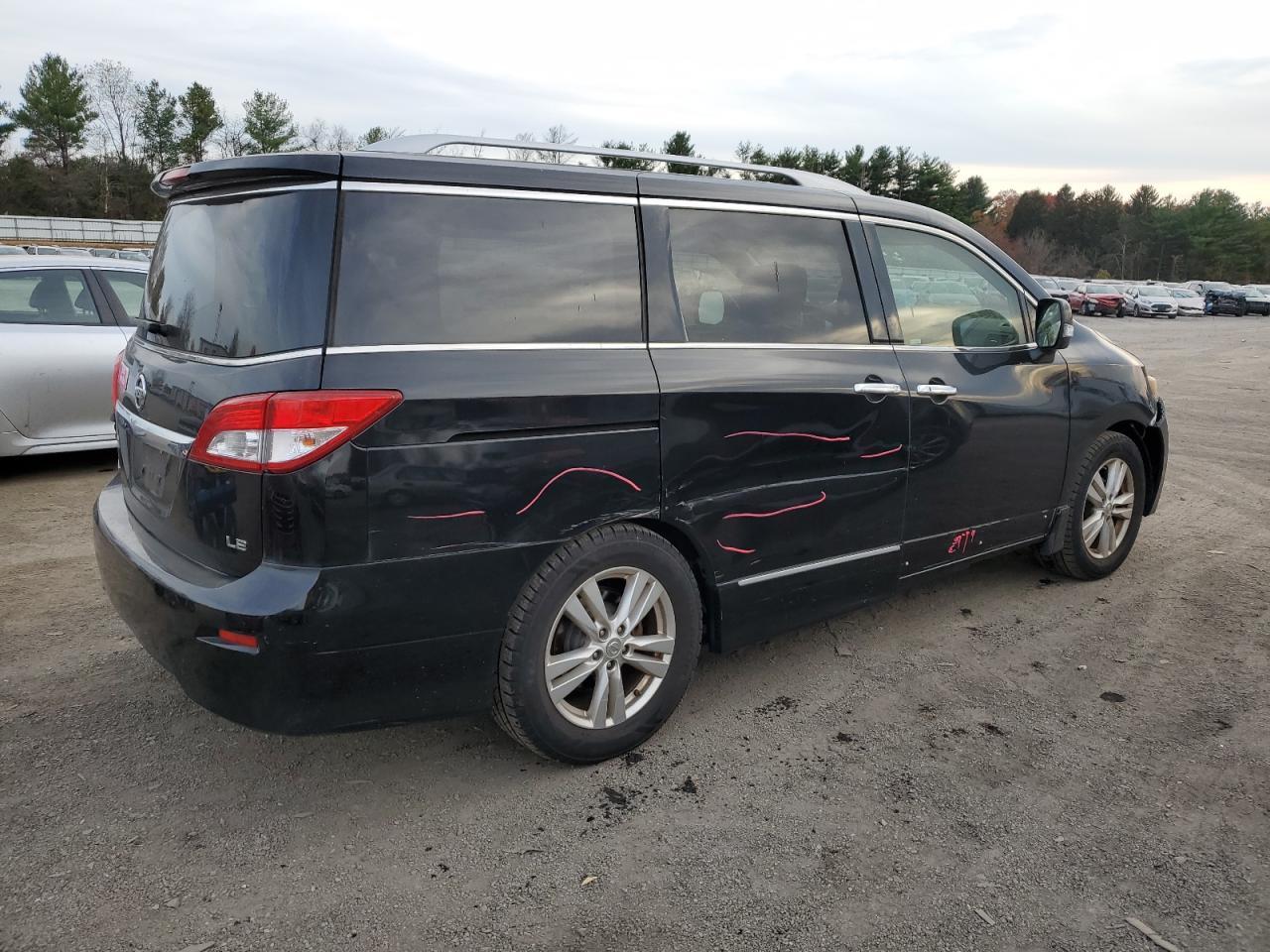 2013 NISSAN Quest