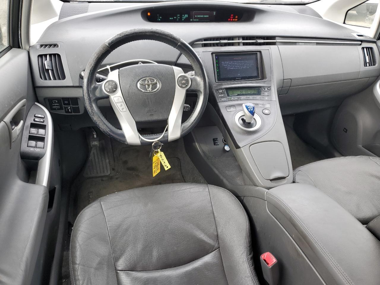 2010 TOYOTA PRIUS