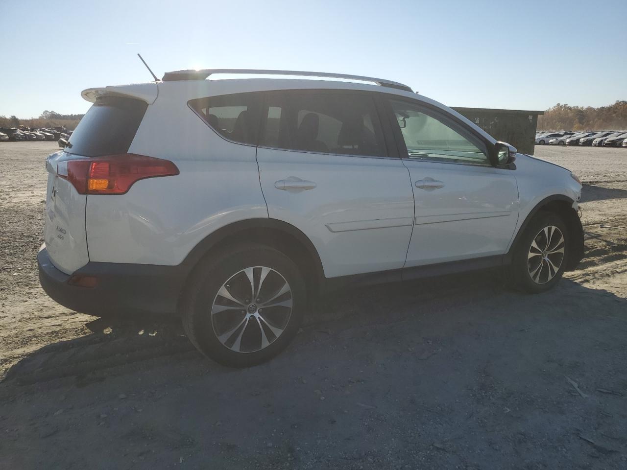 2015 TOYOTA RAV4