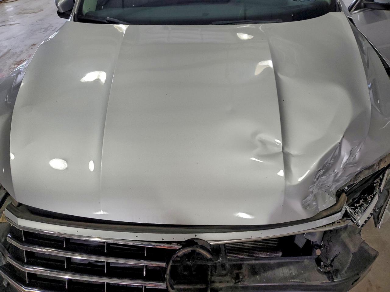 2017 VOLKSWAGEN Passat