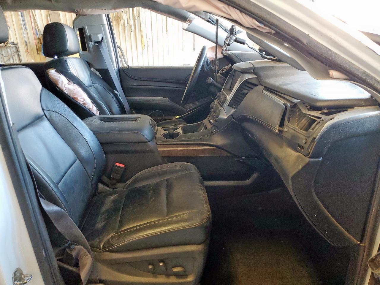 2017 CHEVROLET Suburban