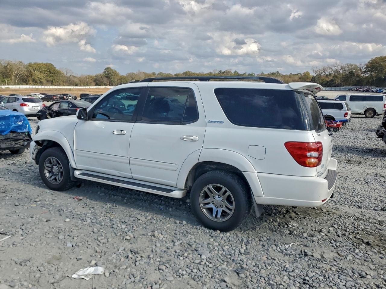 2003 TOYOTA Sequoia