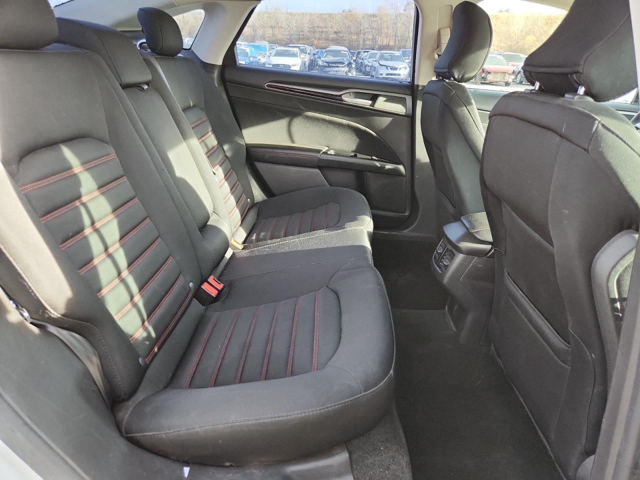 2016 FORD FUSION