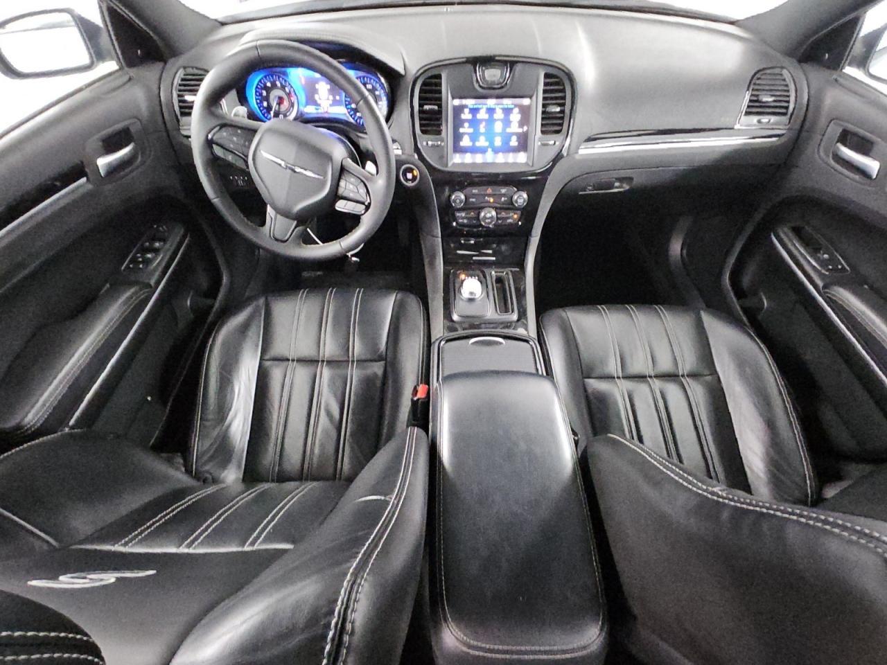 2023 CHRYSLER 300
