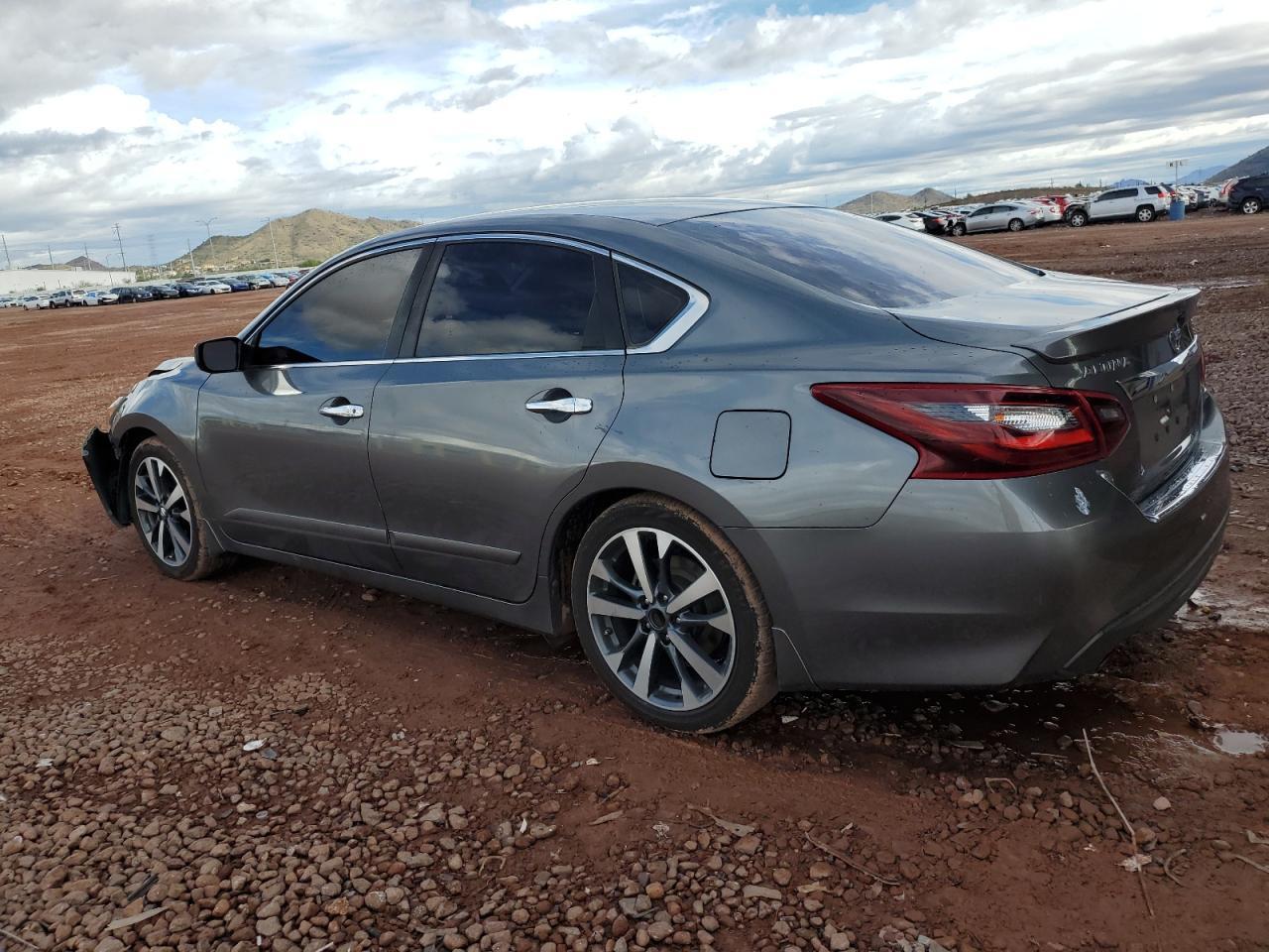 2017 NISSAN ALTIMA