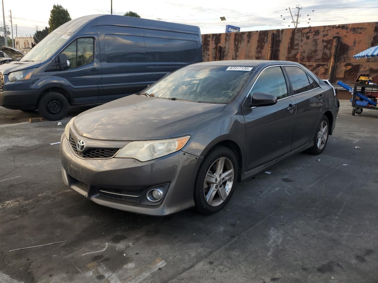 2014 TOYOTA CAMRY