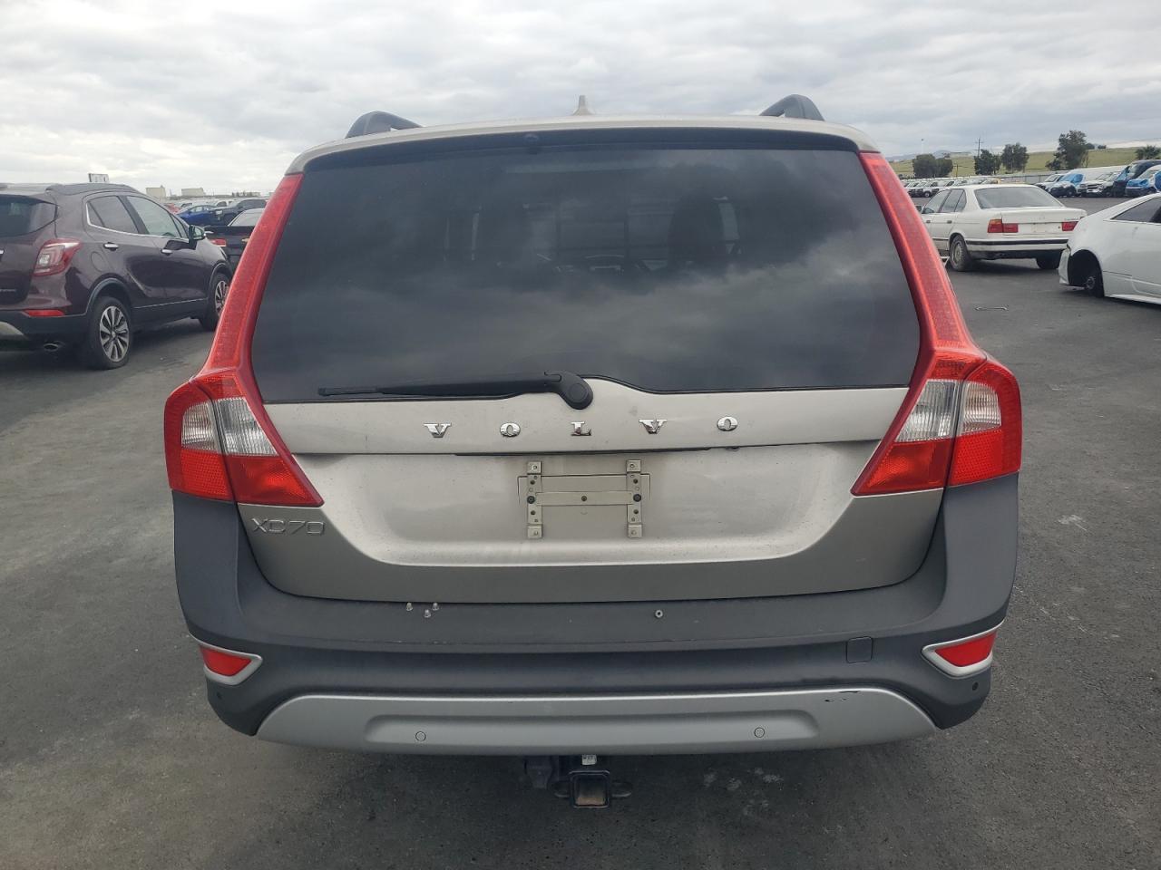 2013 VOLVO XC70