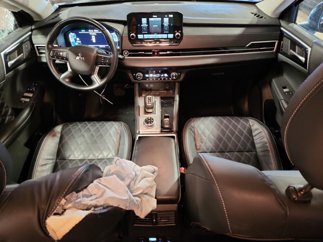 2022 MITSUBISHI outlander