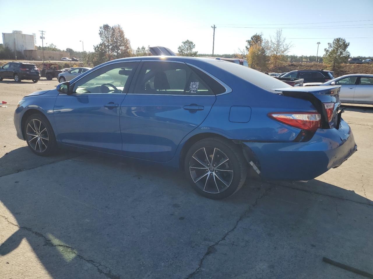 2017 TOYOTA CAMRY