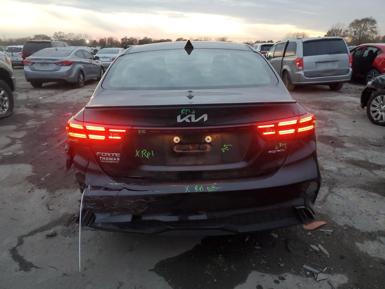 2024 KIA FORTE