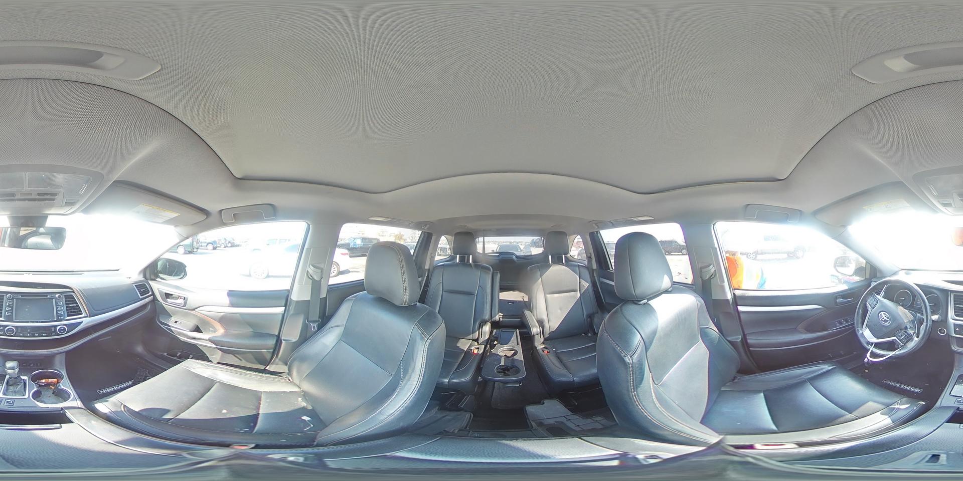 2017 TOYOTA HIGHLANDER