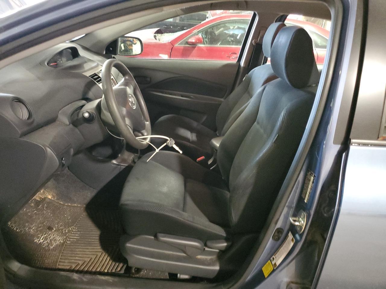2012 TOYOTA YARIS