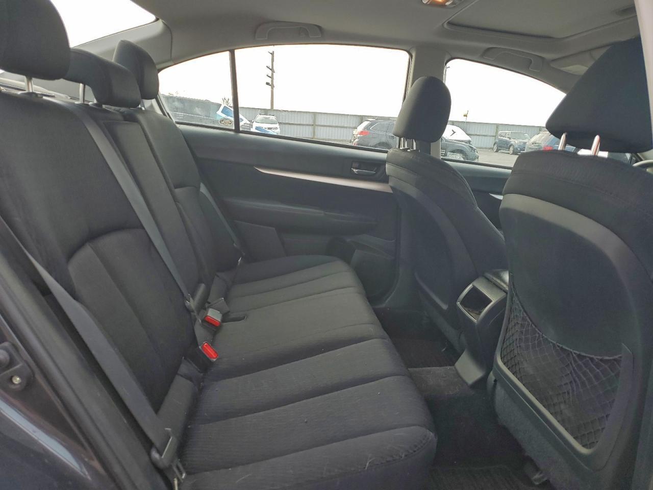 2010 SUBARU Legacy