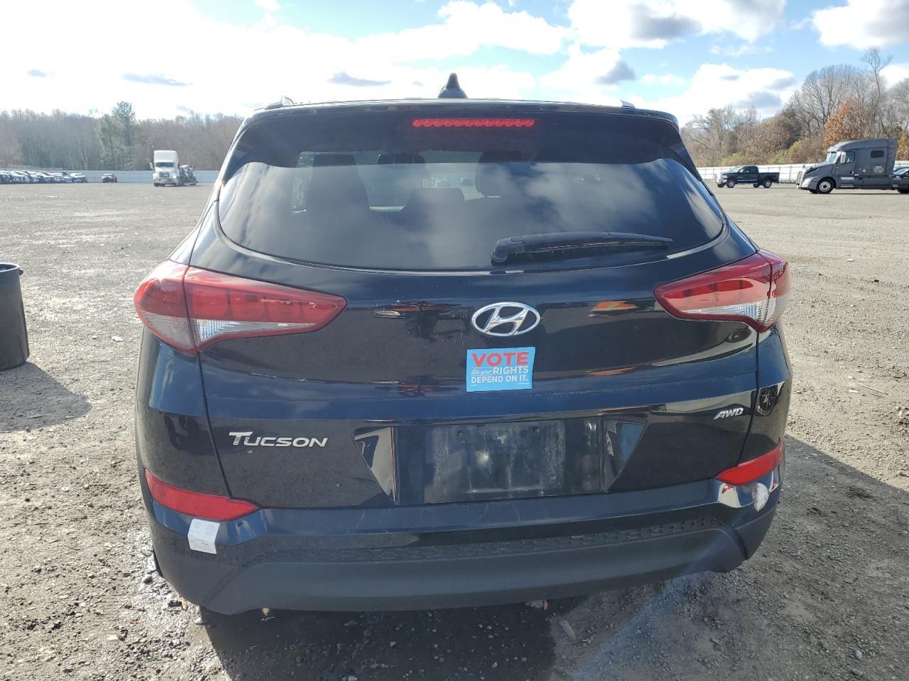 2017 HYUNDAI TUCSON
