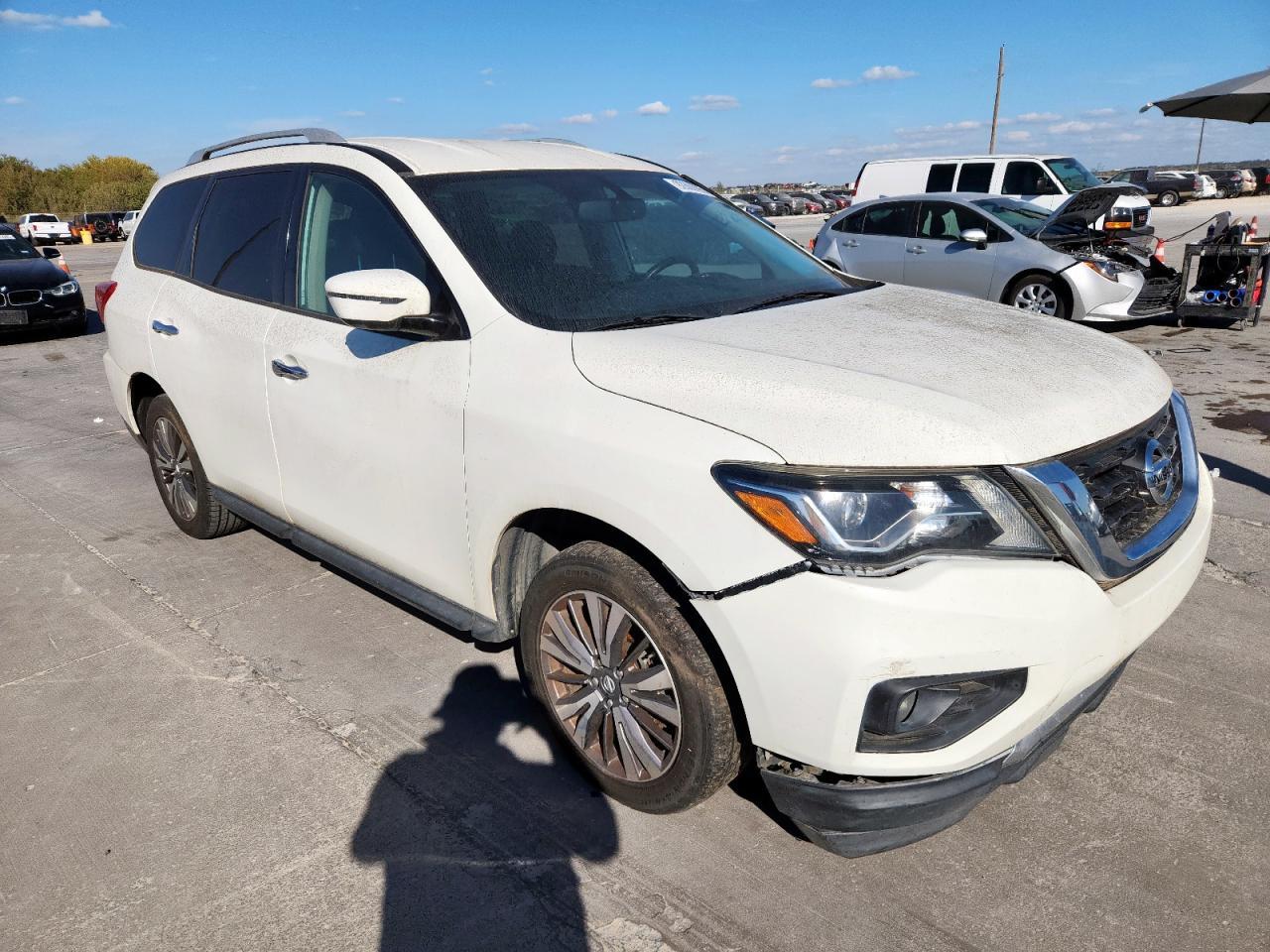 2019 NISSAN PATHFINDER