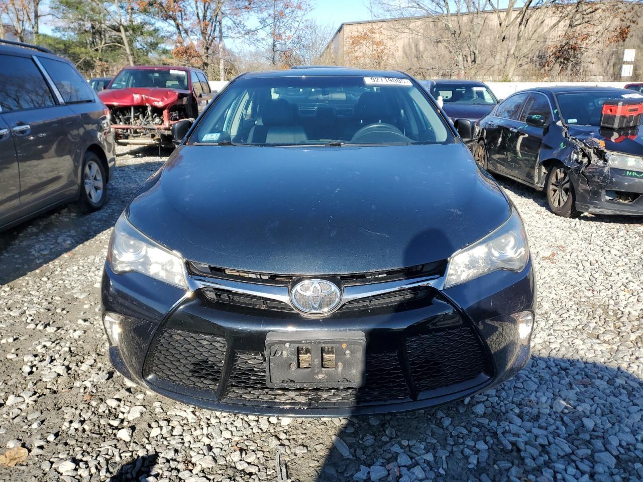 2017 TOYOTA CAMRY
