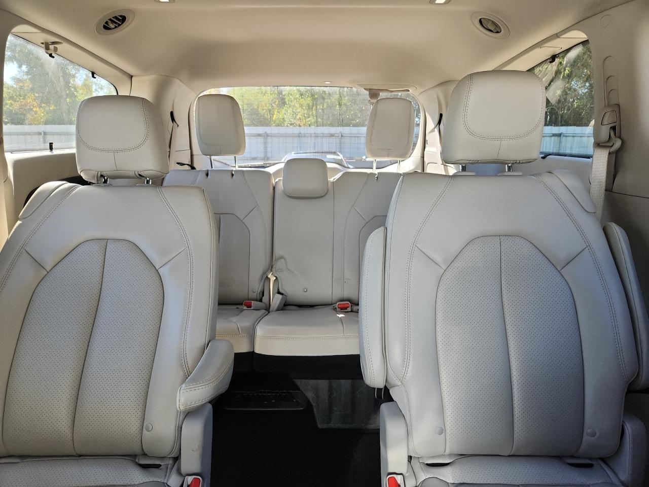 2019 CHRYSLER Pacifica