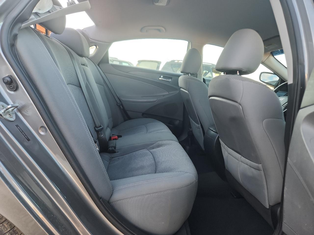 2013 HYUNDAI SONATA