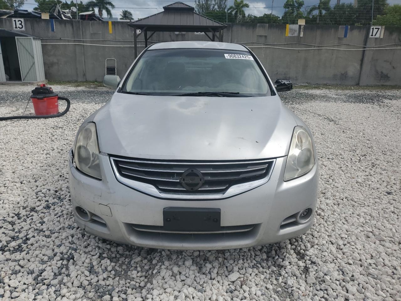 2010 NISSAN ALTIMA