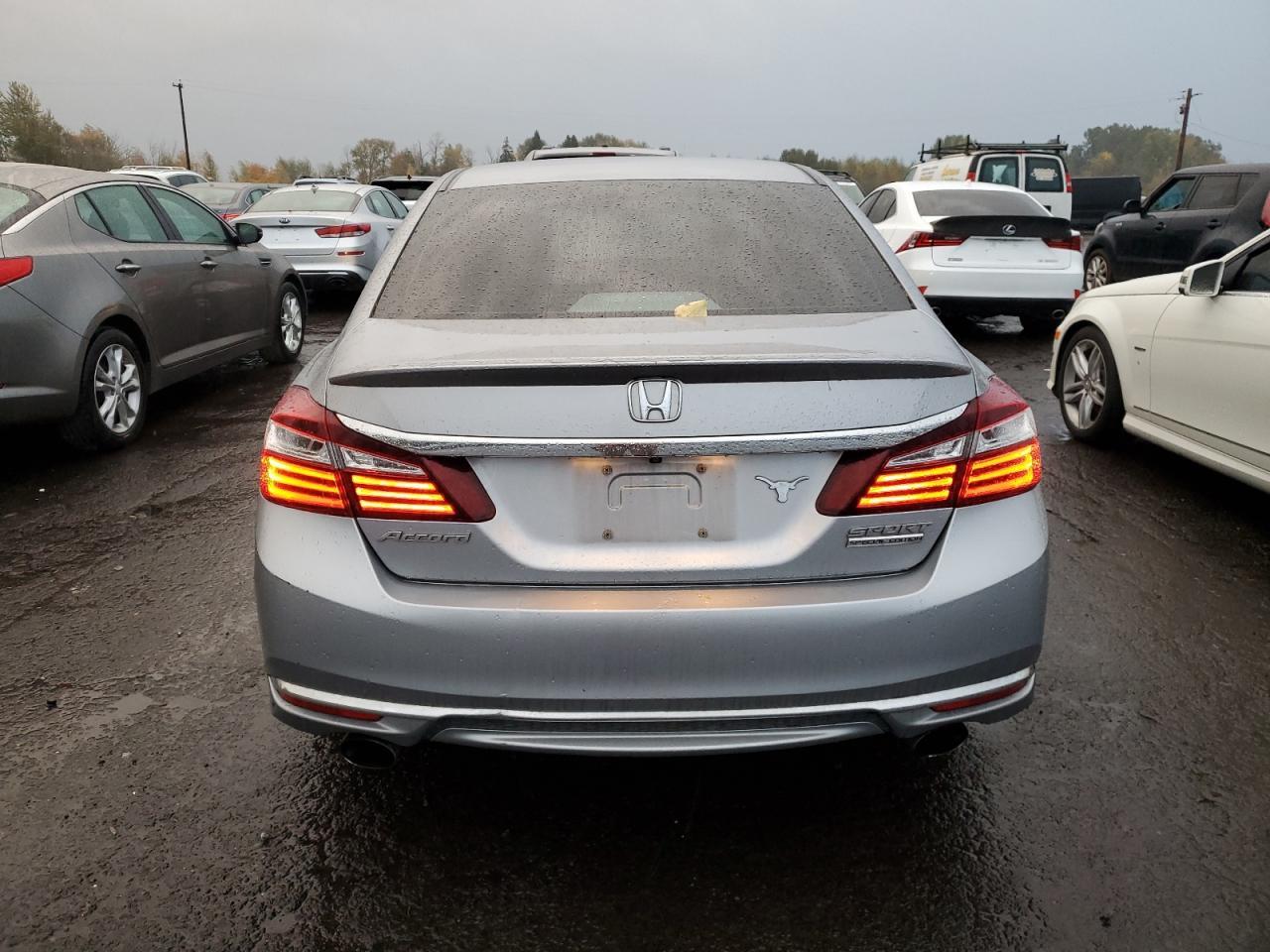 2017 HONDA ACCORD