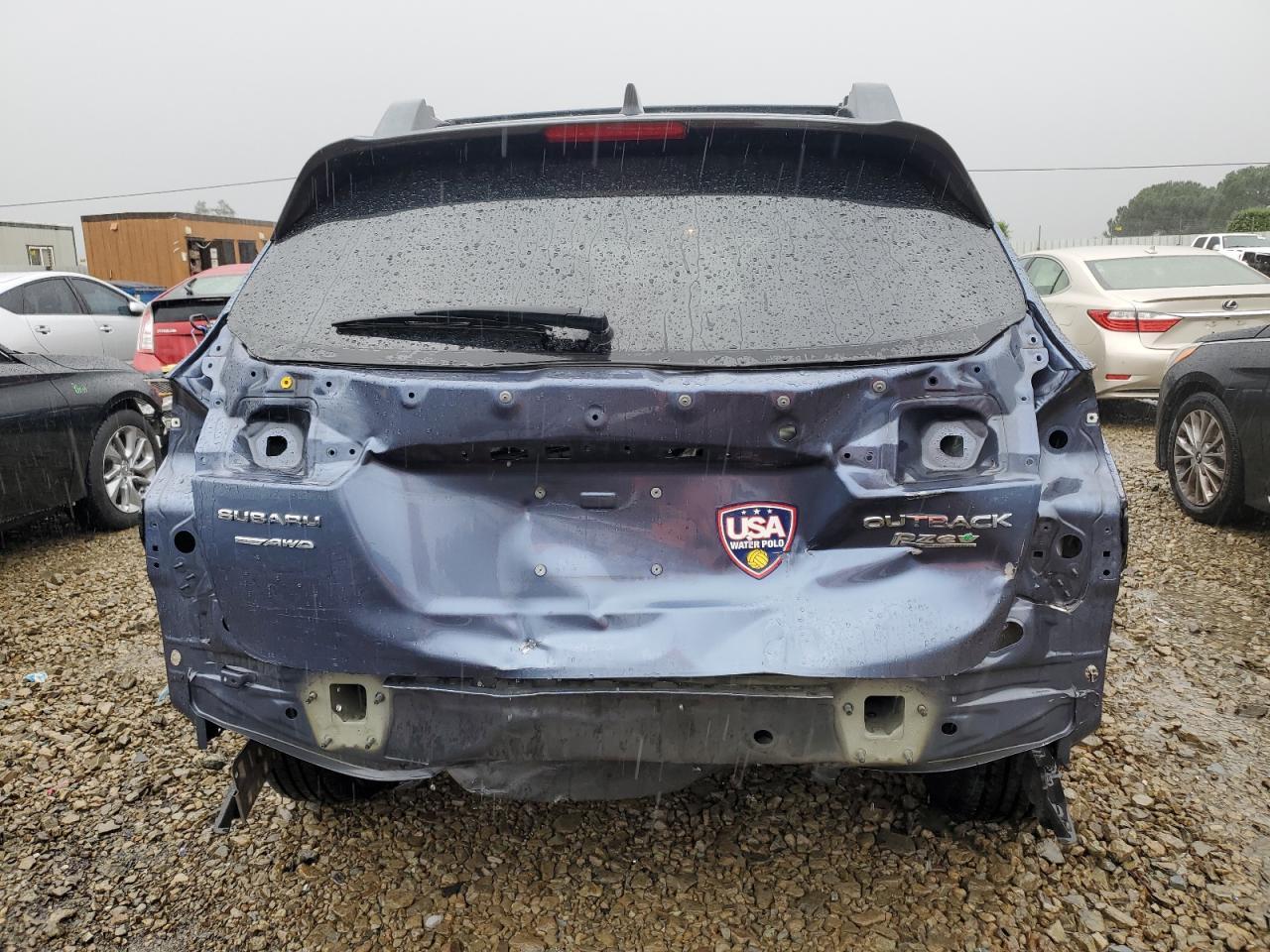 2017 SUBARU Outback