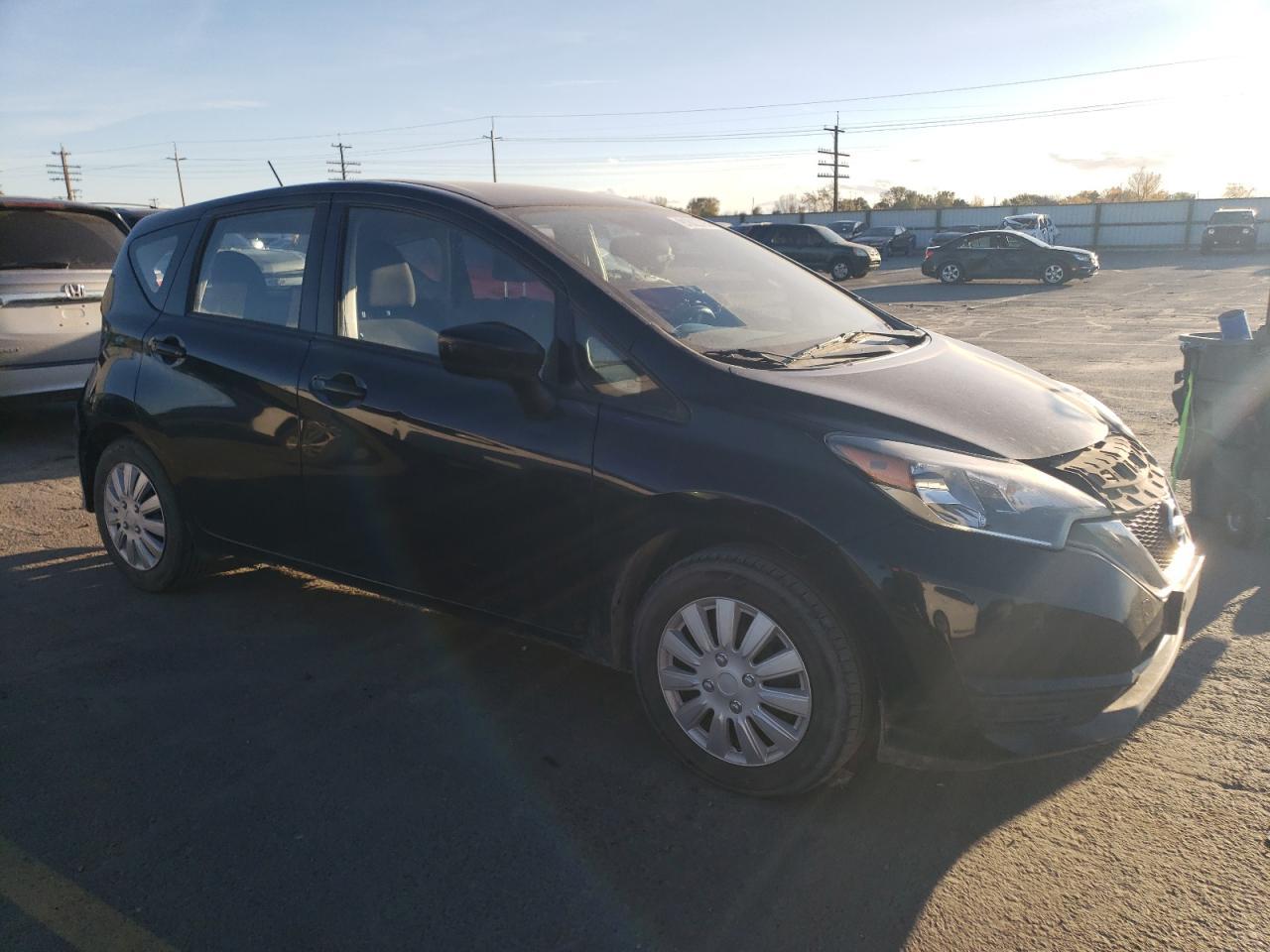 2017 NISSAN Versa Note