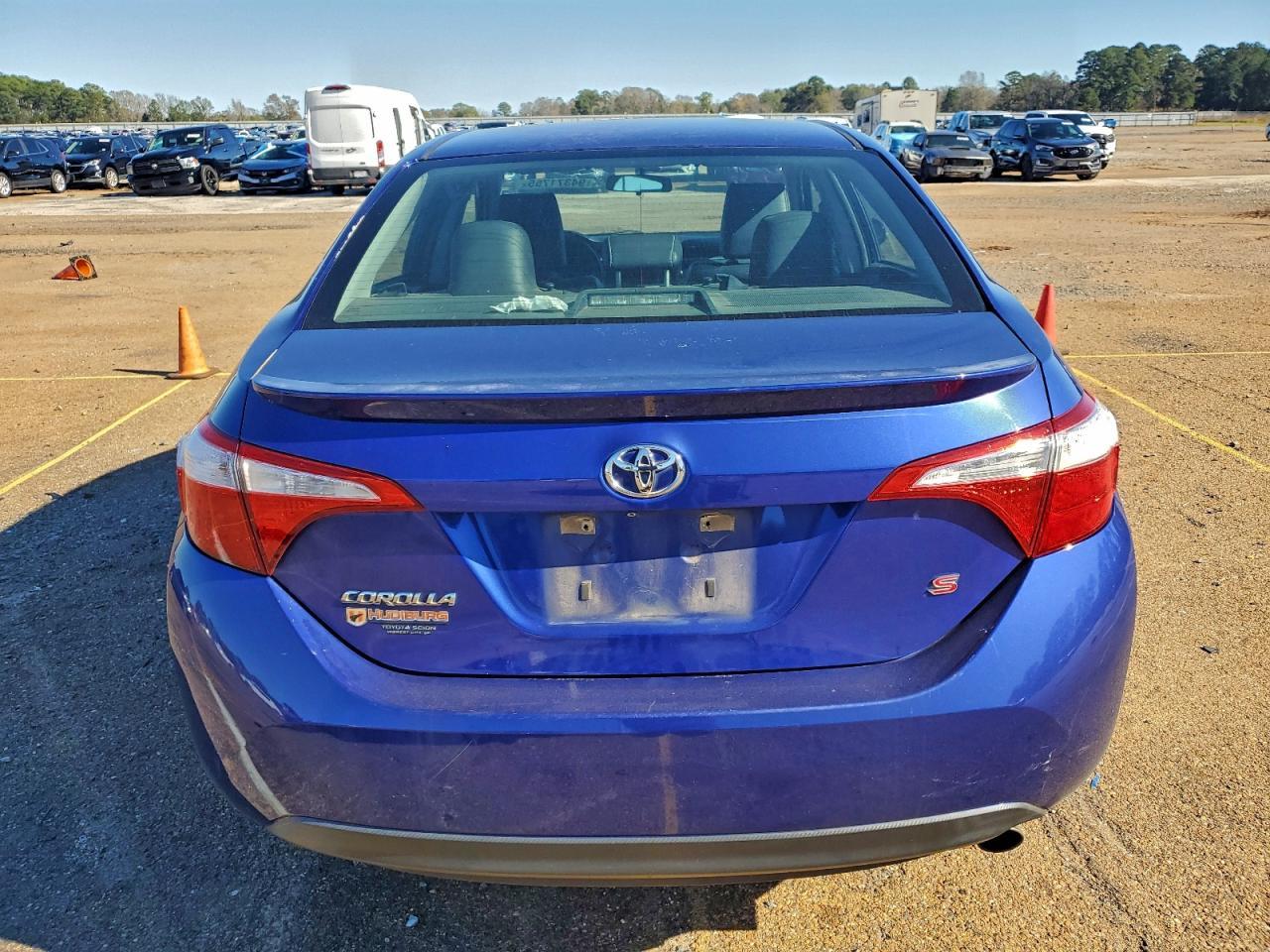 2015 TOYOTA COROLLA