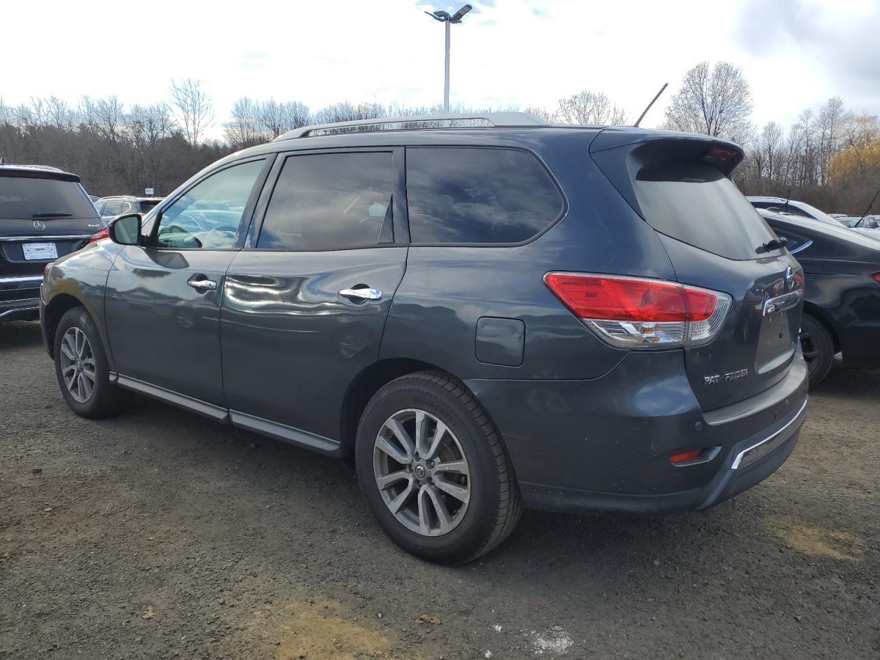 2013 NISSAN PATHFINDER