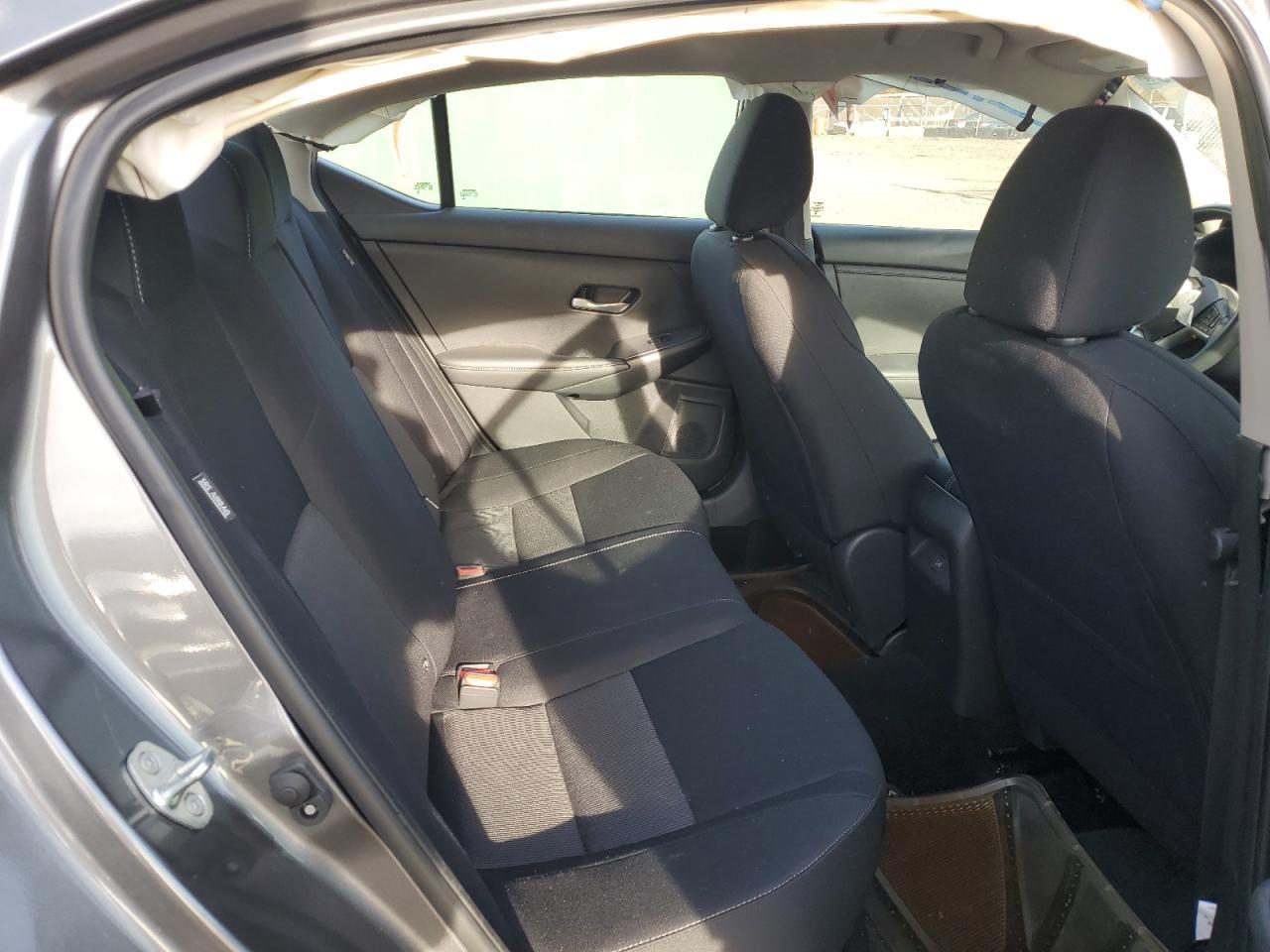 2023 NISSAN SENTRA