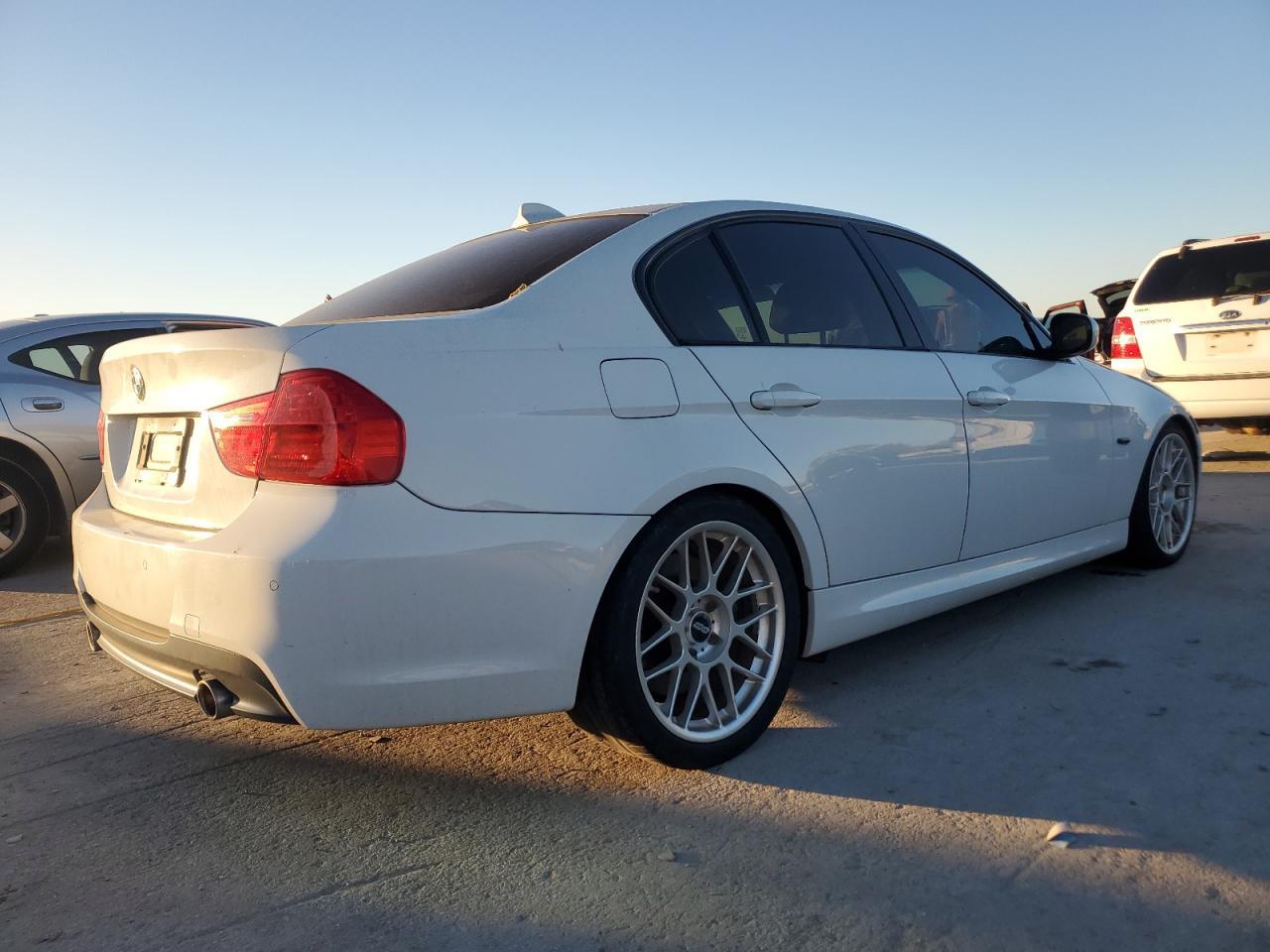 2011 BMW 3 SERIES