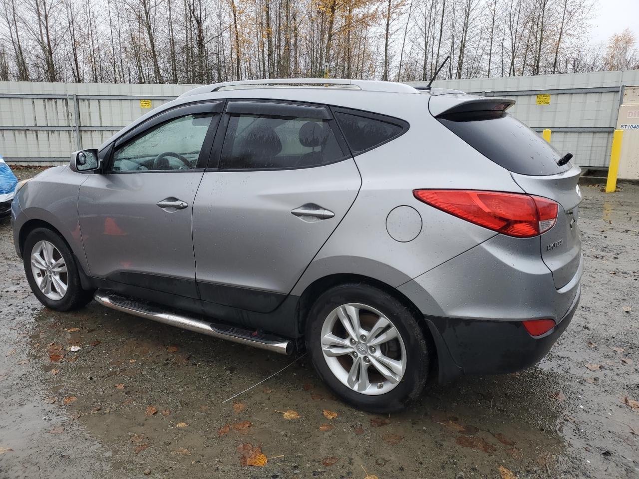 2011 HYUNDAI TUCSON