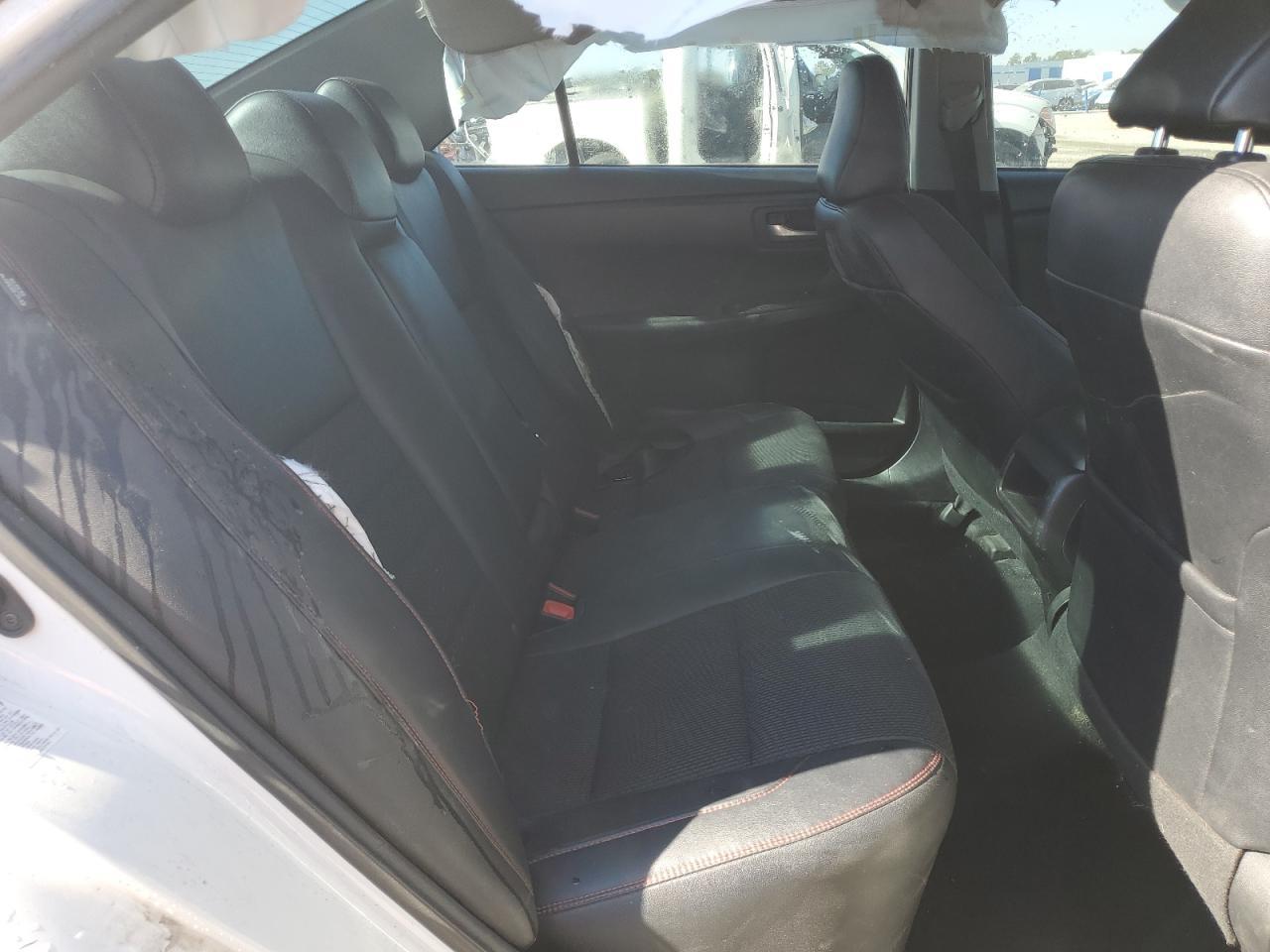 2017 TOYOTA CAMRY