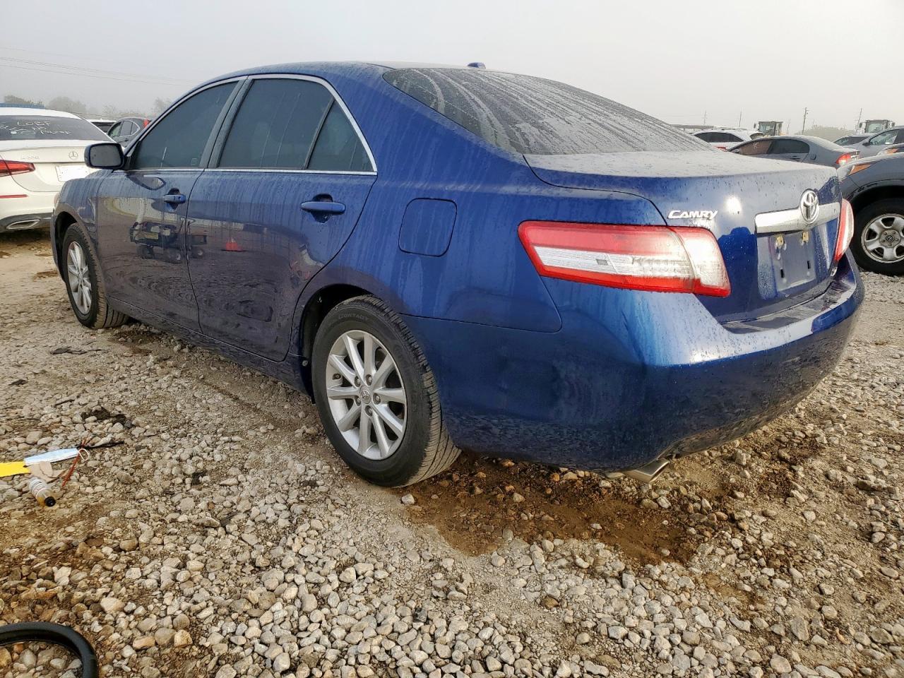 2010 TOYOTA CAMRY