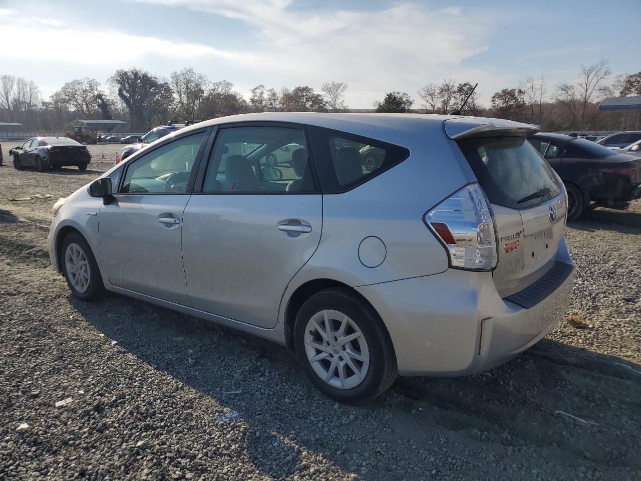 2012 TOYOTA PRIUS V