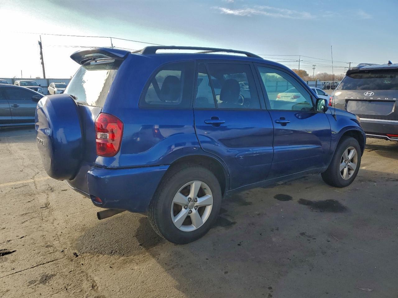 2004 TOYOTA RAV4