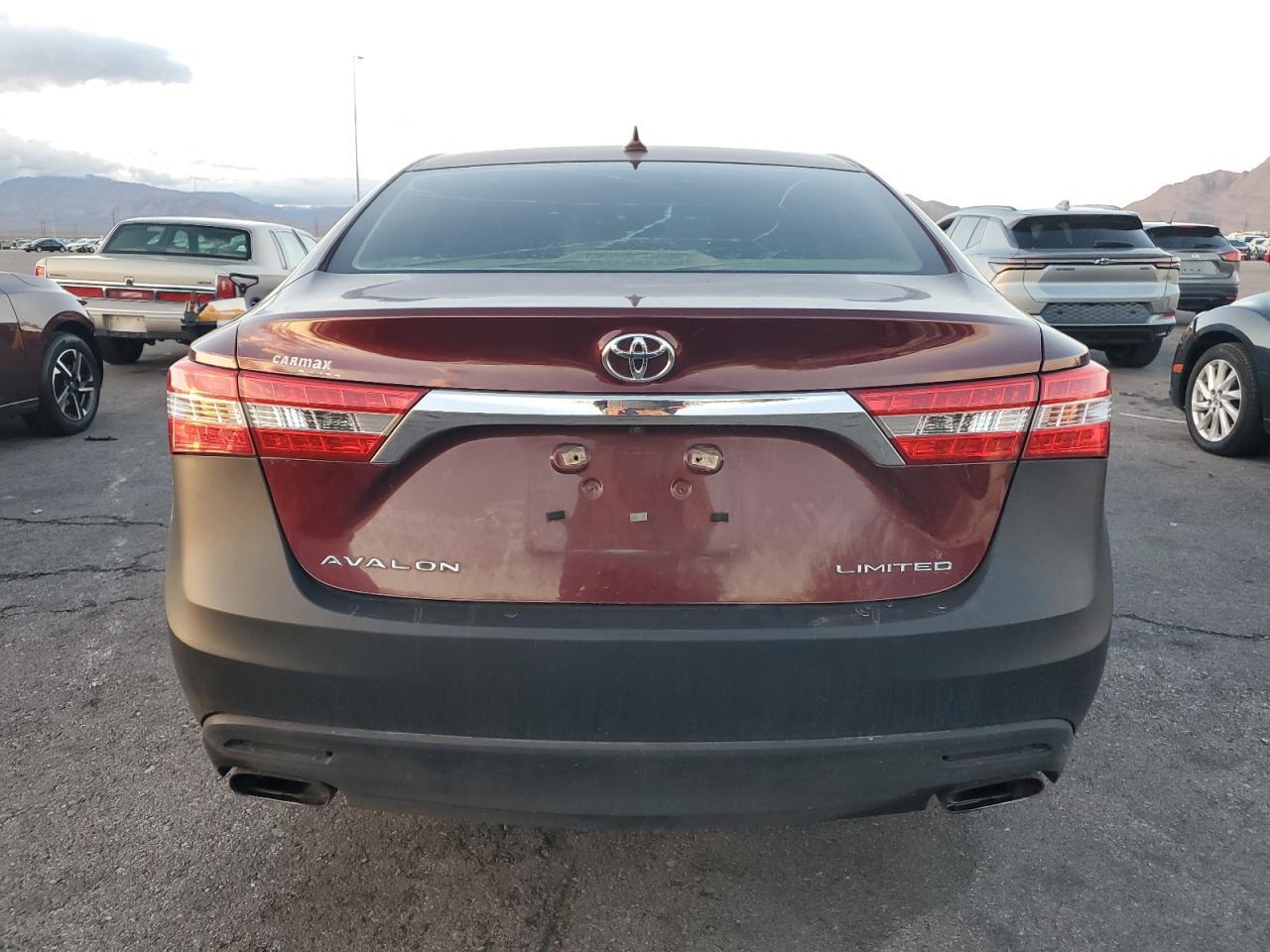 2013 TOYOTA Avalon