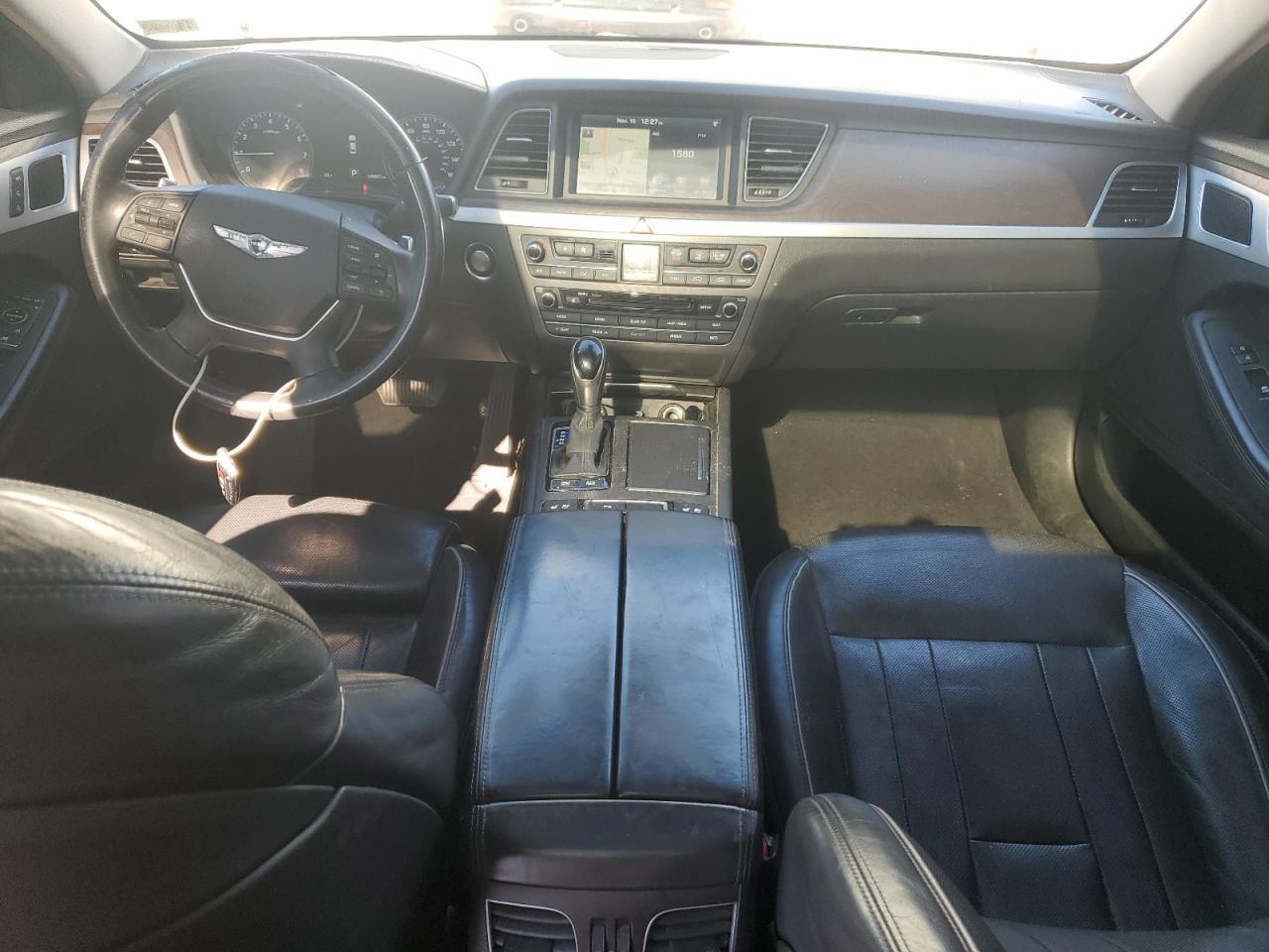 2015 HYUNDAI GENESIS
