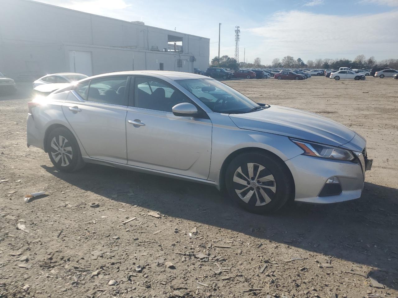 2020 NISSAN ALTIMA