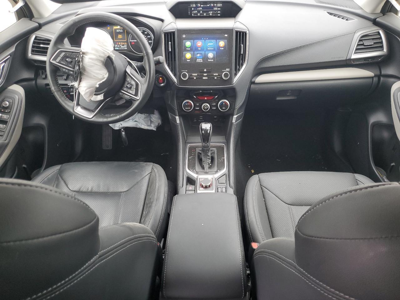 2024 SUBARU FORESTER