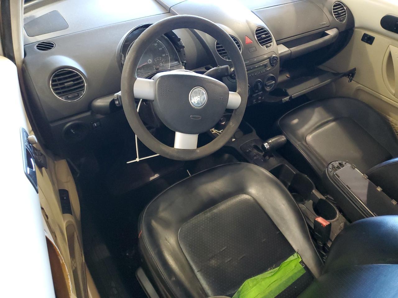 2006 VOLKSWAGEN Beetle