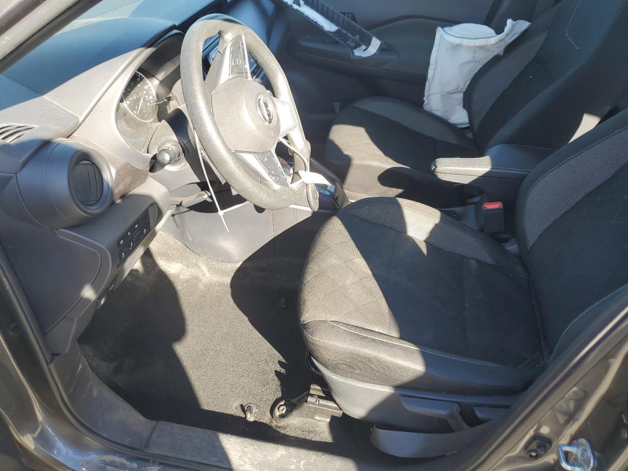 2020 NISSAN KICKS