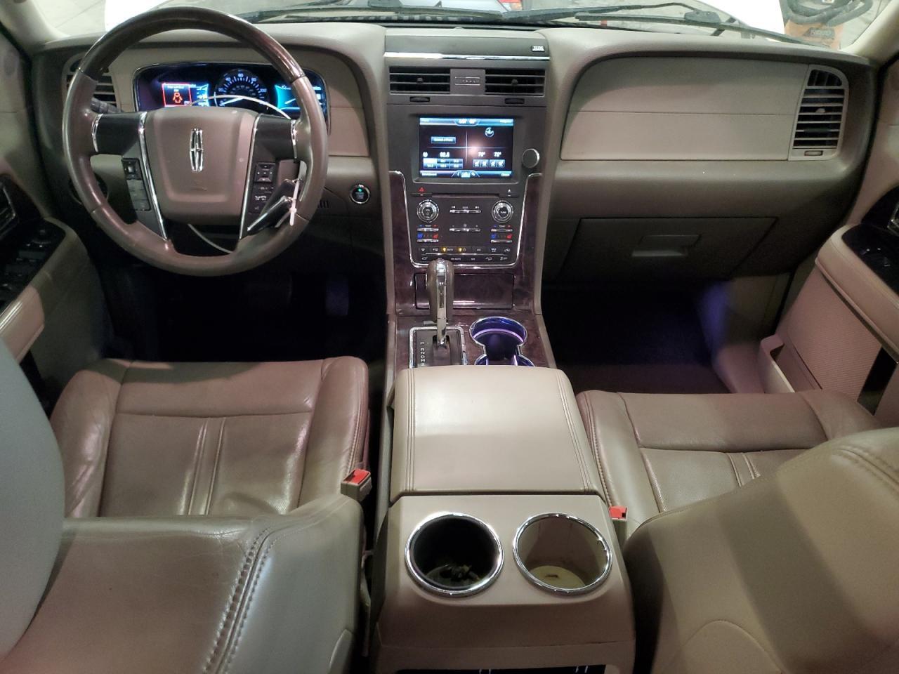 2015 LINCOLN Navigator