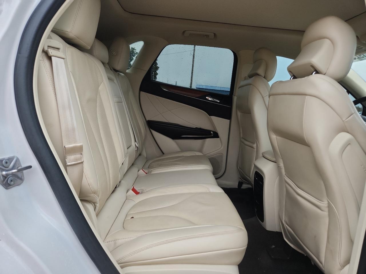 2016 LINCOLN MKC