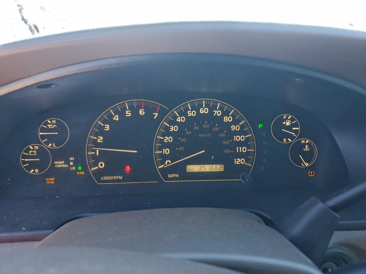 2006 TOYOTA Sequoia