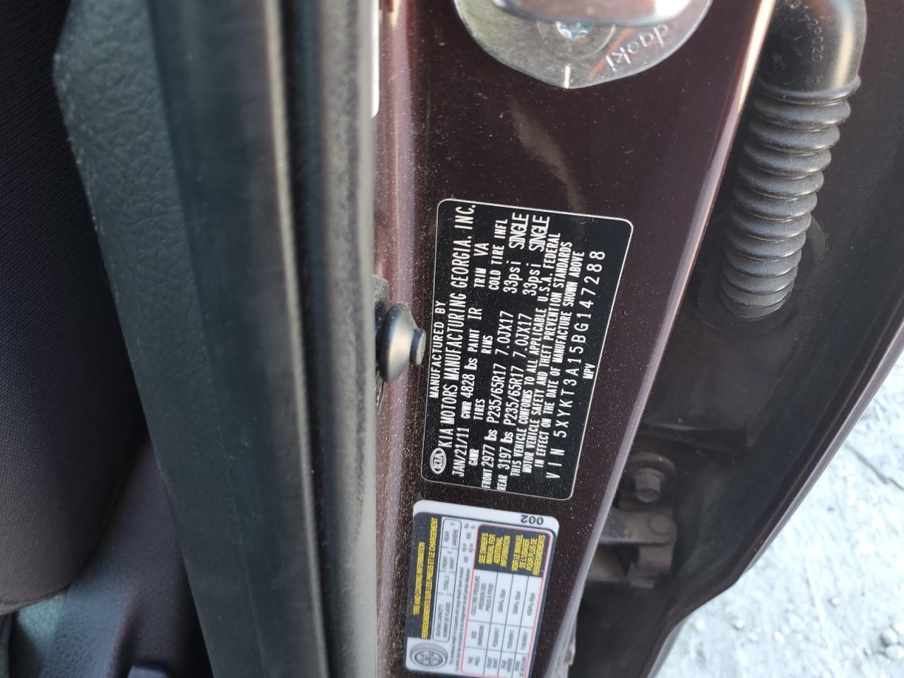 2011 KIA SORENTO