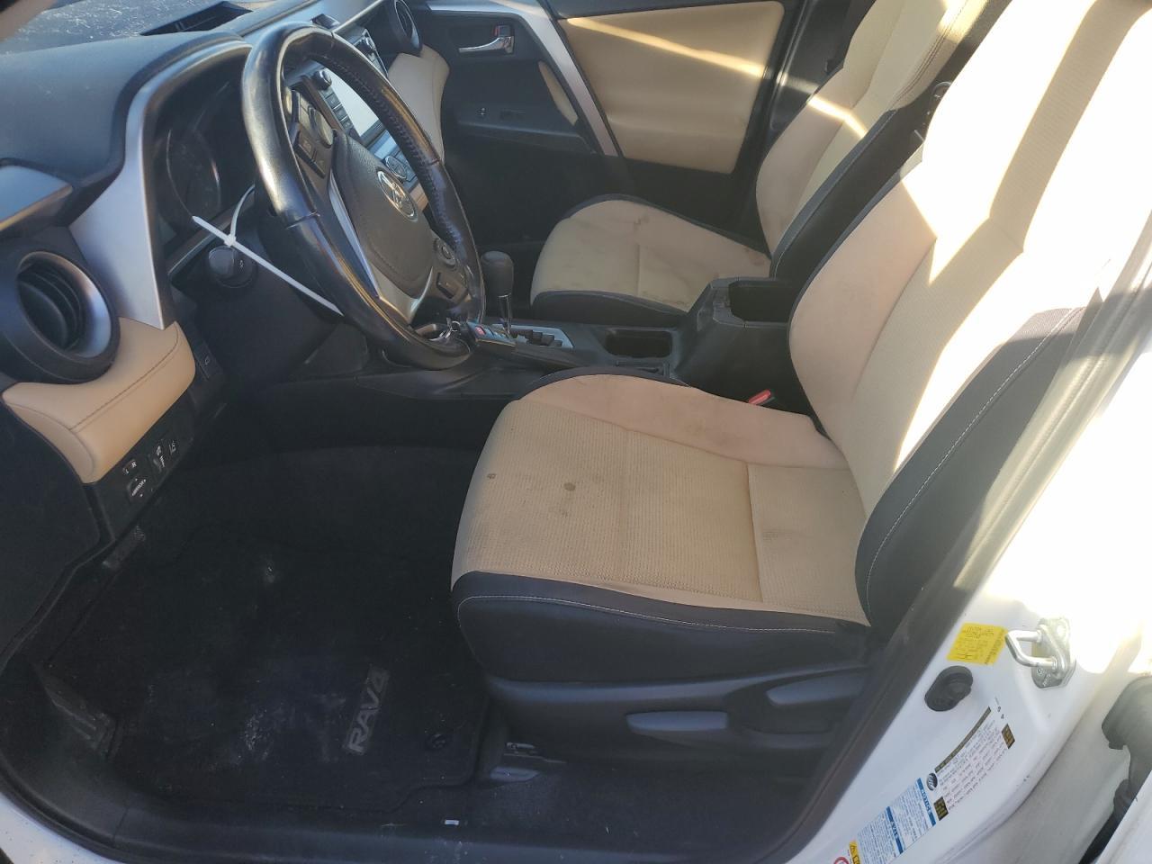 2016 TOYOTA RAV4