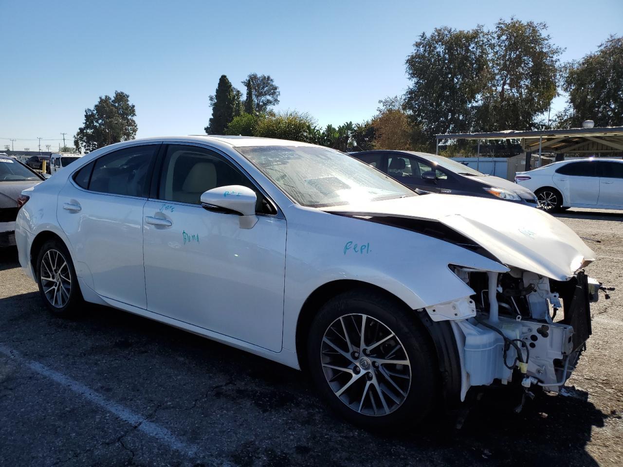 2016 LEXUS ES 350