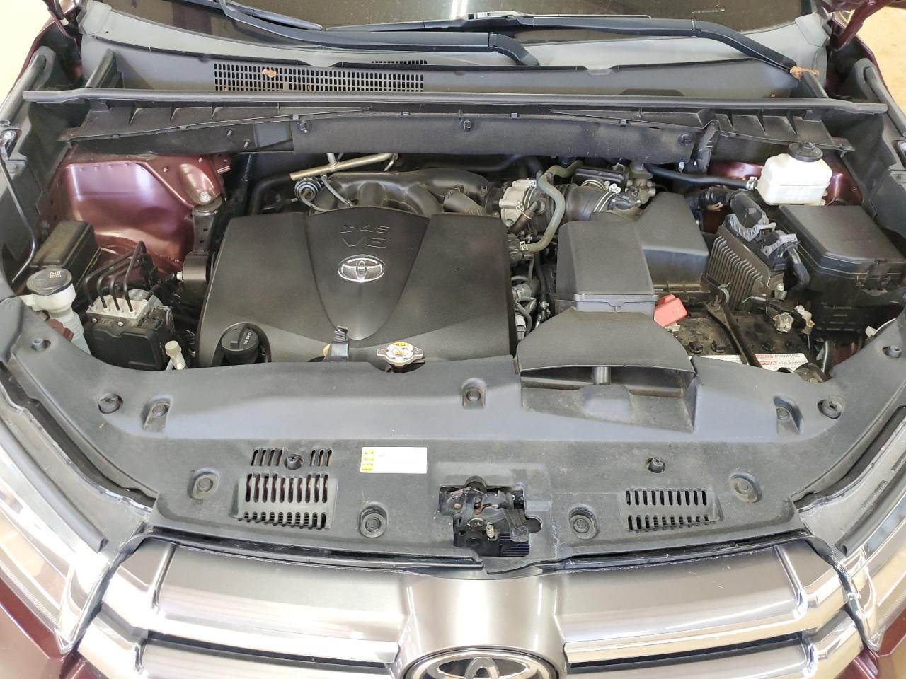 2019 TOYOTA HIGHLANDER