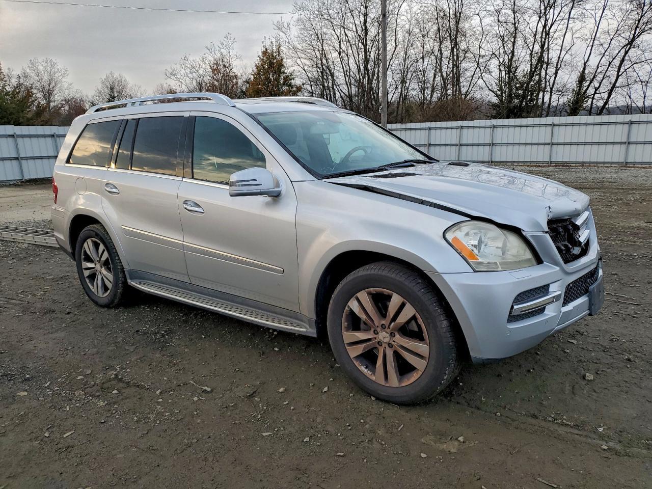 2011 MERCEDES-BENZ GL-Class