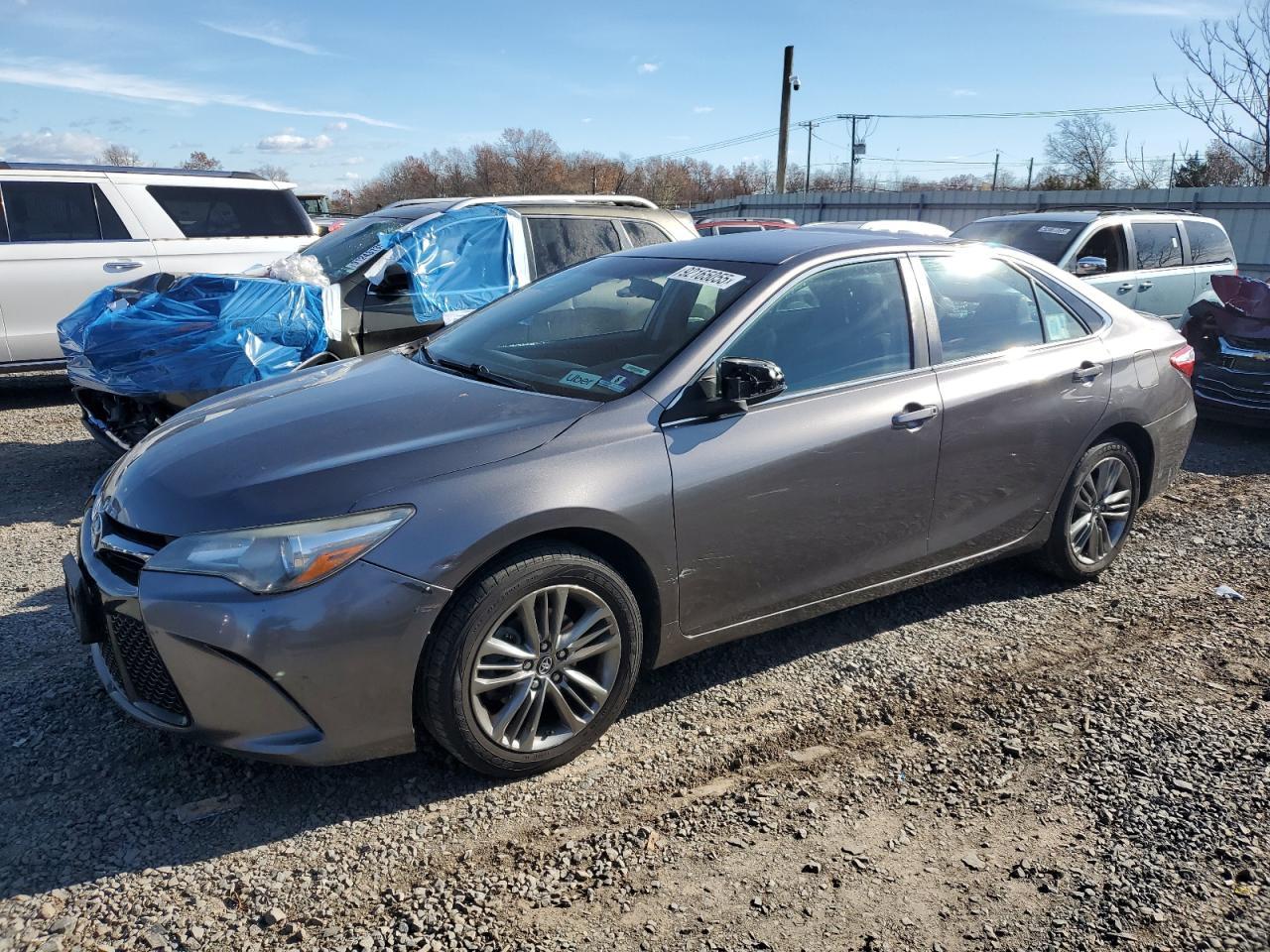 2017 TOYOTA CAMRY